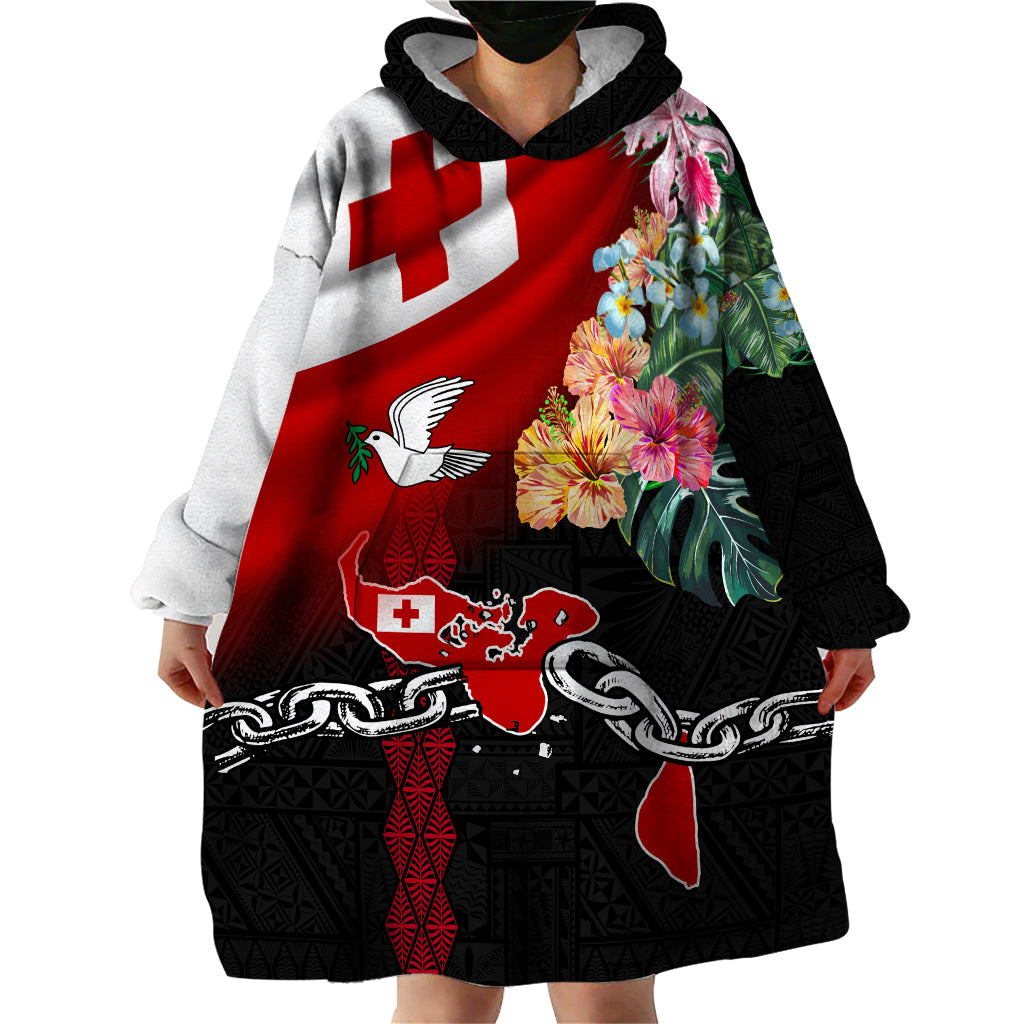 Personalised Tonga Emancipation Day Wearable Blanket Hoodie Flag Map and Hibiscus Flower Ngatu Pattern LT03 - Polynesian Pride