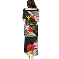 Aloha Hawaii Hibiscus and Plumeria Flowers Puletasi Kanaka Maoli Tattoo Polynesian Pattern