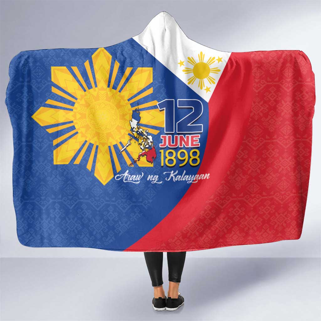 Philippines Independence Day Hooded Blanket Araw ng Kalayaan Polynesian Sun and YAKAN Pattern LT03 One Size Blue - Polynesian Pride