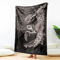 Hawaiian Plumeria and Hibiscus with Turtles Blanket Polynesian Art Grayscale - Polynesian Pride