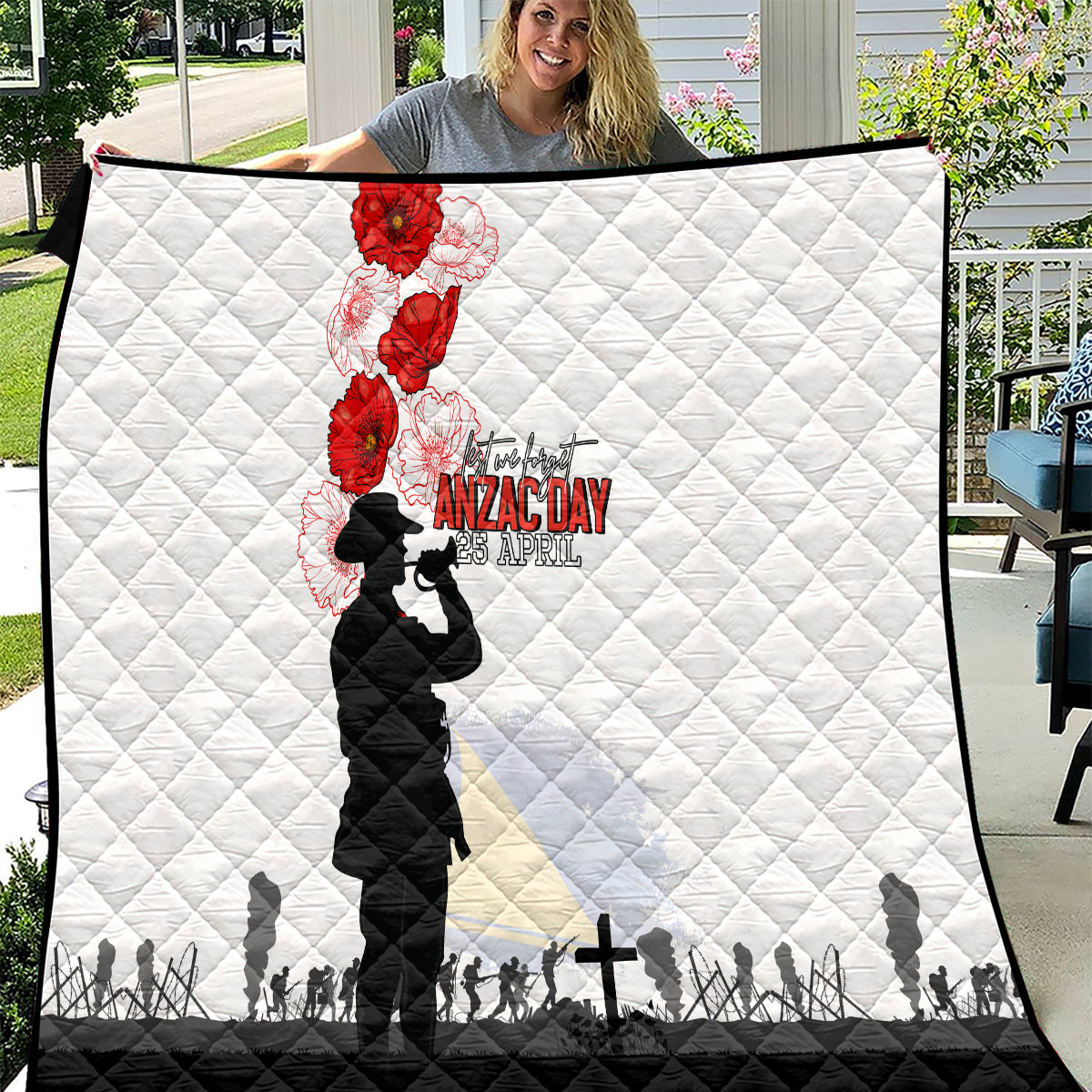 Tokelau ANZAC Day Quilt Lest We Forget Red Poppy Flowers and Soldier LT03 White - Polynesian Pride