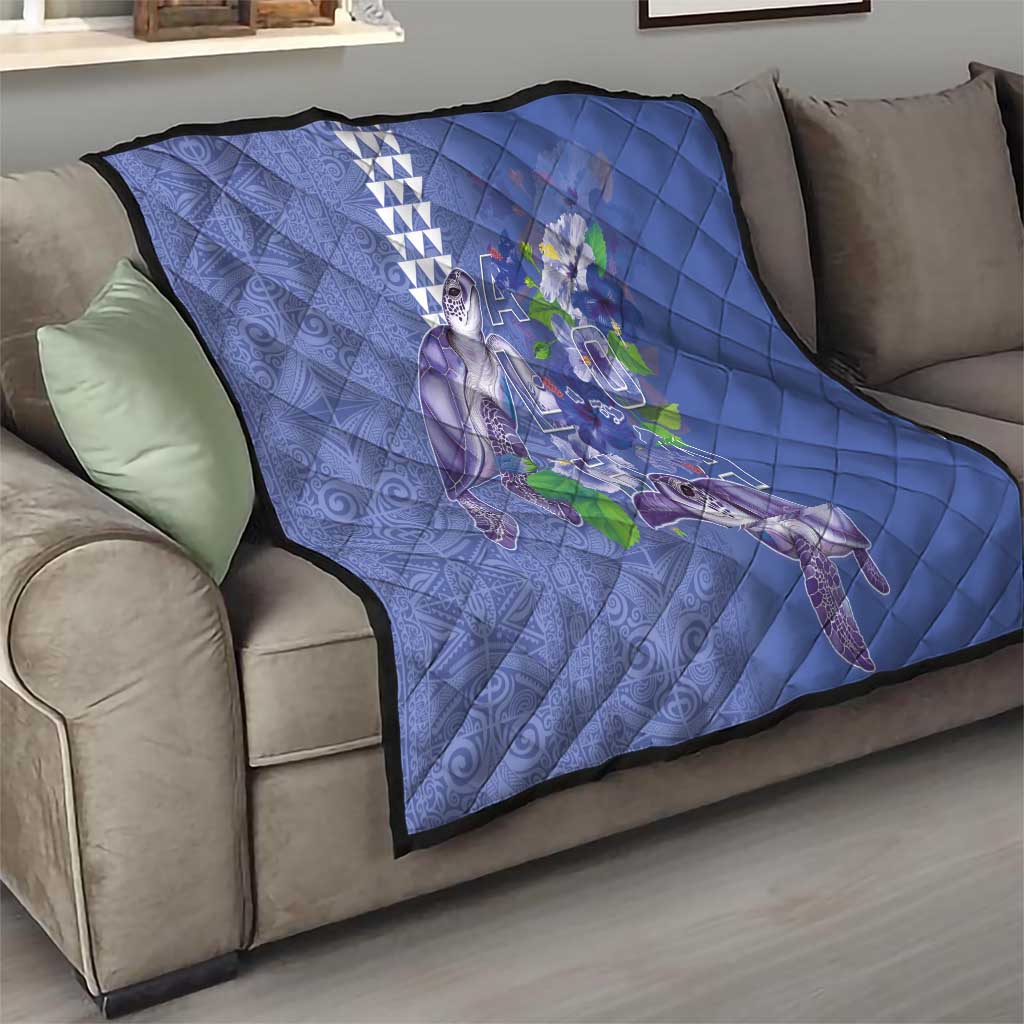 Hawaii Aloha Turtle Hibiscus and Leaves Quilt with Polynesian and Kakau Tattoos Denim Color - Polynesian Pride