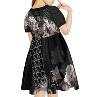 Hawaii Aloha Turtle Hibiscus and Leaves Kid Short Sleeve Dress with Polynesian and Kakau Tattoos Black Color - Polynesian Pride