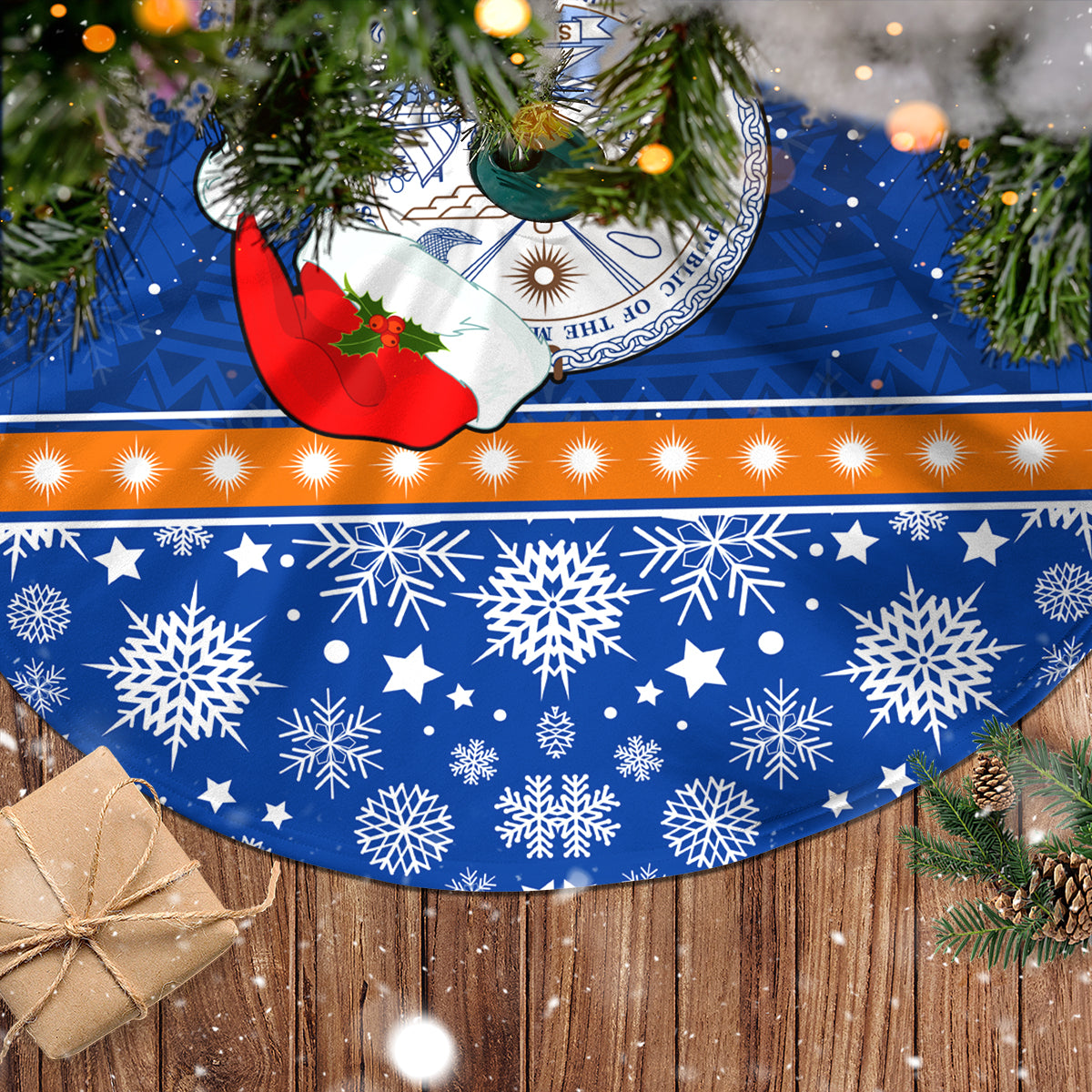 Marshall Islands Christmas Tree Skirt Santa Claus and Coat of Arms Mix Polynesian Xmas Style LT03 - Polynesian Pride