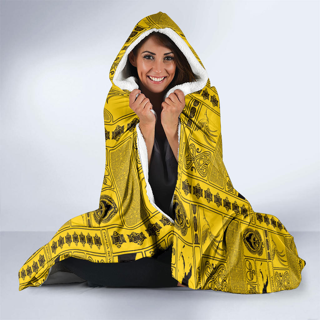 Papua New Guinea Heritage Motif Hooded Blanket Yellow Version