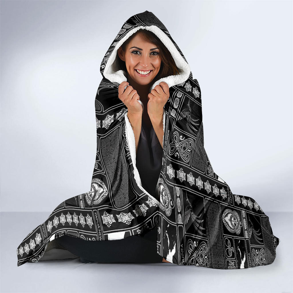 Papua New Guinea Heritage Motif Hooded Blanket Black Version