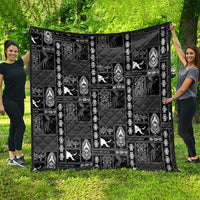 Papua New Guinea Heritage Motif Quilt Black Version