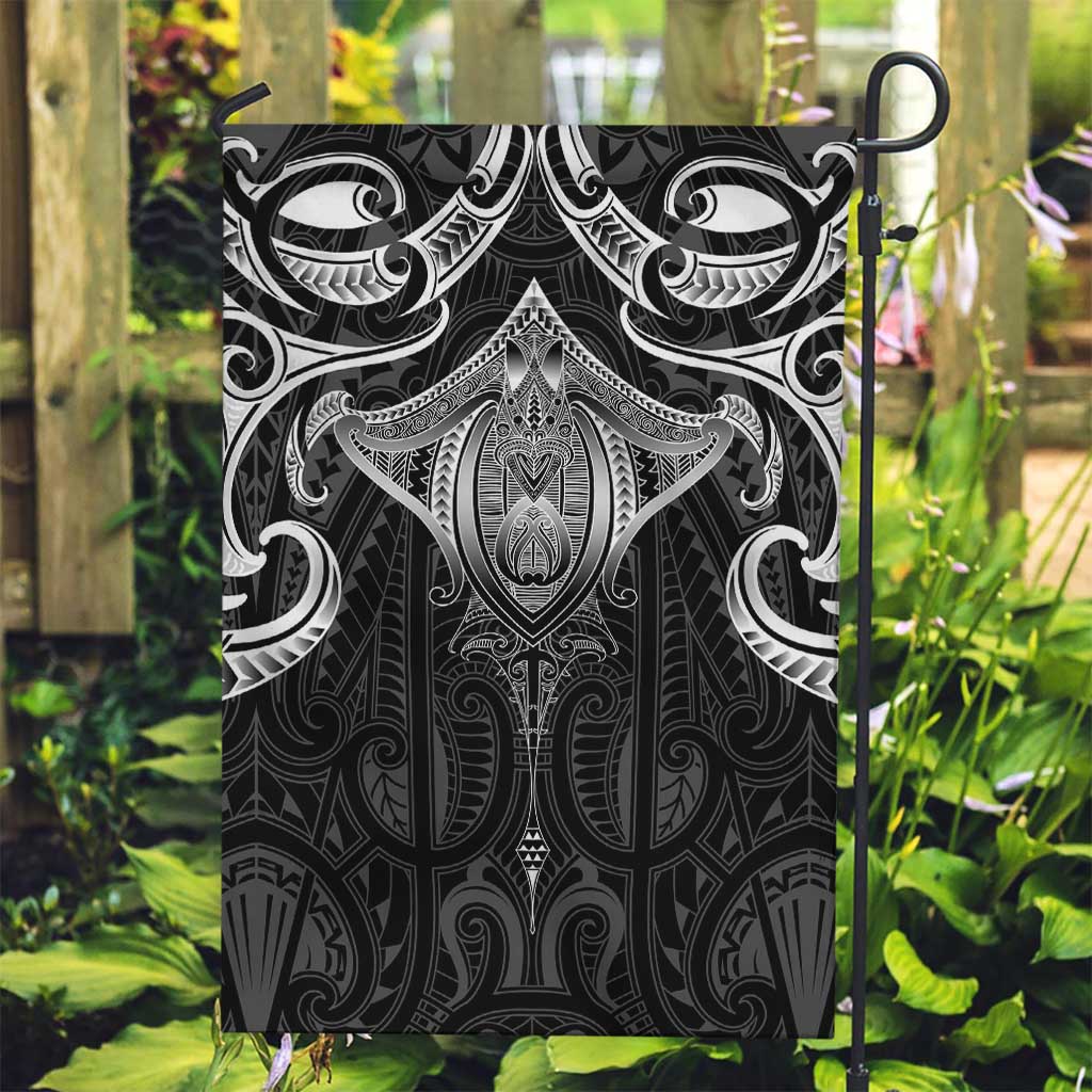New Zealand Aotearoa Garden Flag Maori Manta Ray Moko Black - Polynesian Pride