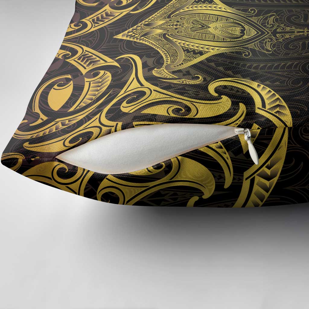 New Zealand Aotearoa Pillow Cover Maori Manta Ray Moko Gold - Polynesian Pride