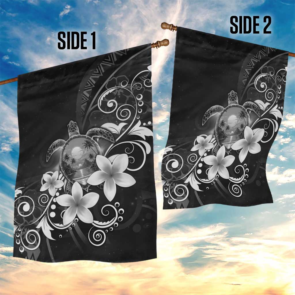 Hawaii Honu Garden Flag Polynesian Curves Plumeria Grayscale - Polynesian Pride