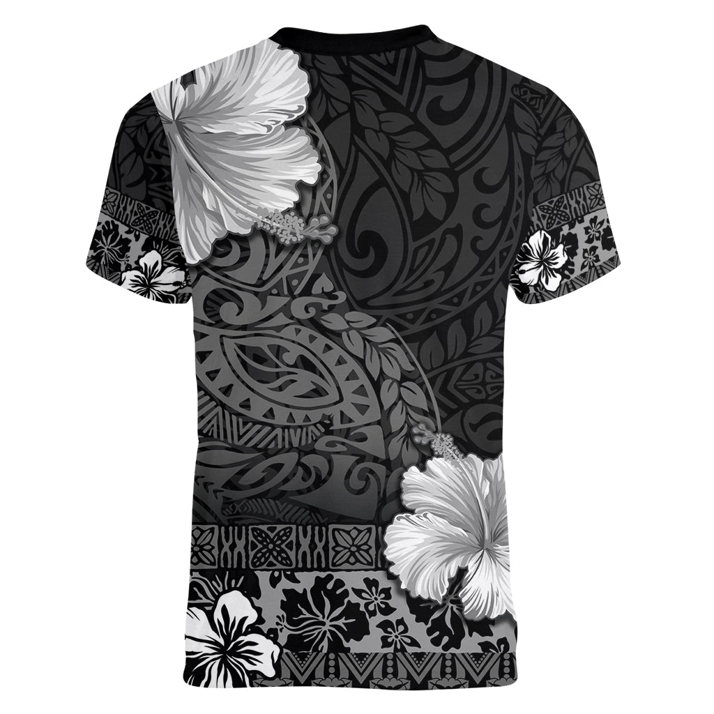 Hawaii Hibiscus With Black Polynesian Pattern Women V-Neck T-Shirt