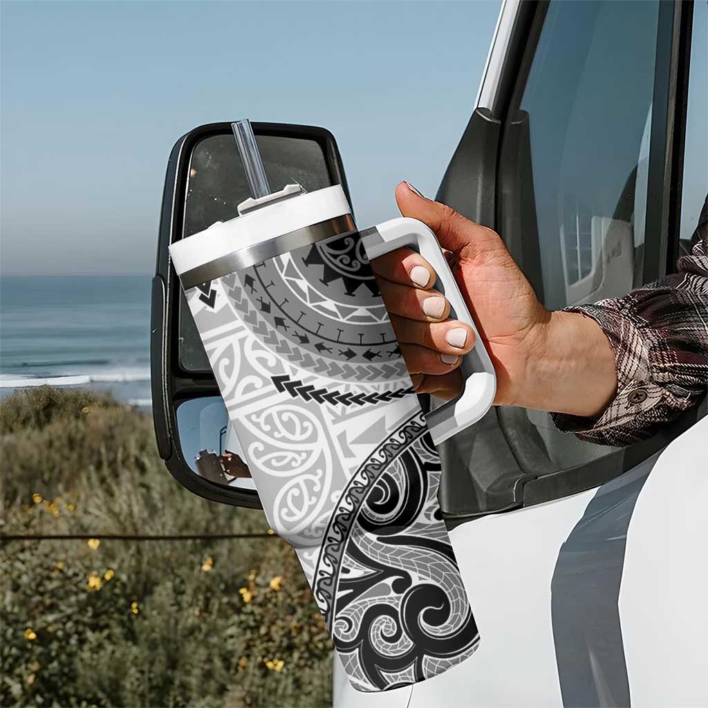 New Zealand White Maori Koru Simple Style Tumbler With Handle