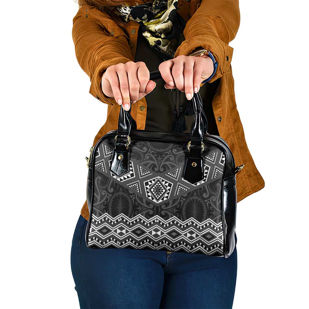 New Zealand Aotearoa Shoulder Handbag Black Taniko Art Maori Pattern LT05 One Size Black - Polynesian Pride