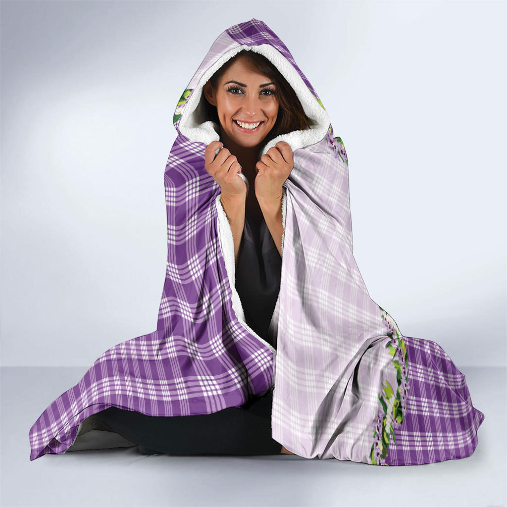 Violet Hawaii Palaka Hooded Blanket Maile Pikake Honohono Orchid Lei