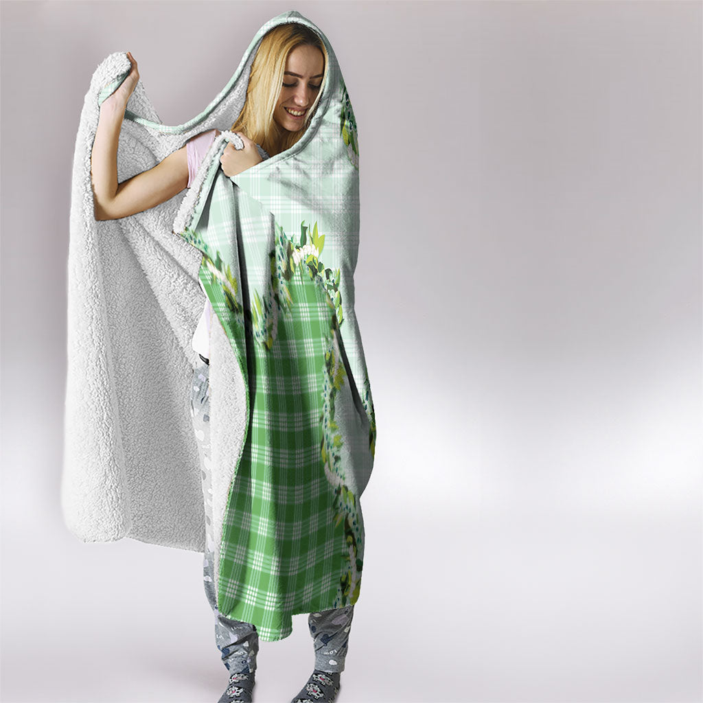 Green Hawaii Palaka Hooded Blanket Maile Pikake Honohono Orchid Lei
