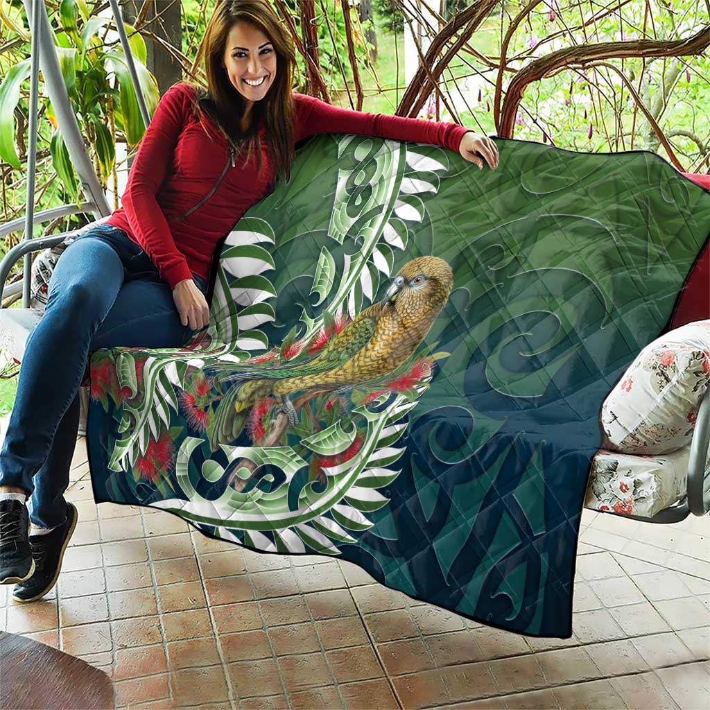 New Zealand Kea Bird Quilt With Maori Koru Fern - Polynesian Pride