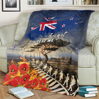New Zealand ANZAC Day Blanket The Lonesome Pine With Soldier Fern LT05 - Polynesian Pride