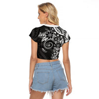 Polynesian Pattern With Plumeria Flowers Raglan Cropped T Shirt Black