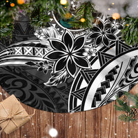 Polynesian Pattern With Plumeria Flowers Tree Skirt Black