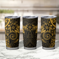 Gold Polynesian Pattern With Plumeria Flowers Tumbler Cup