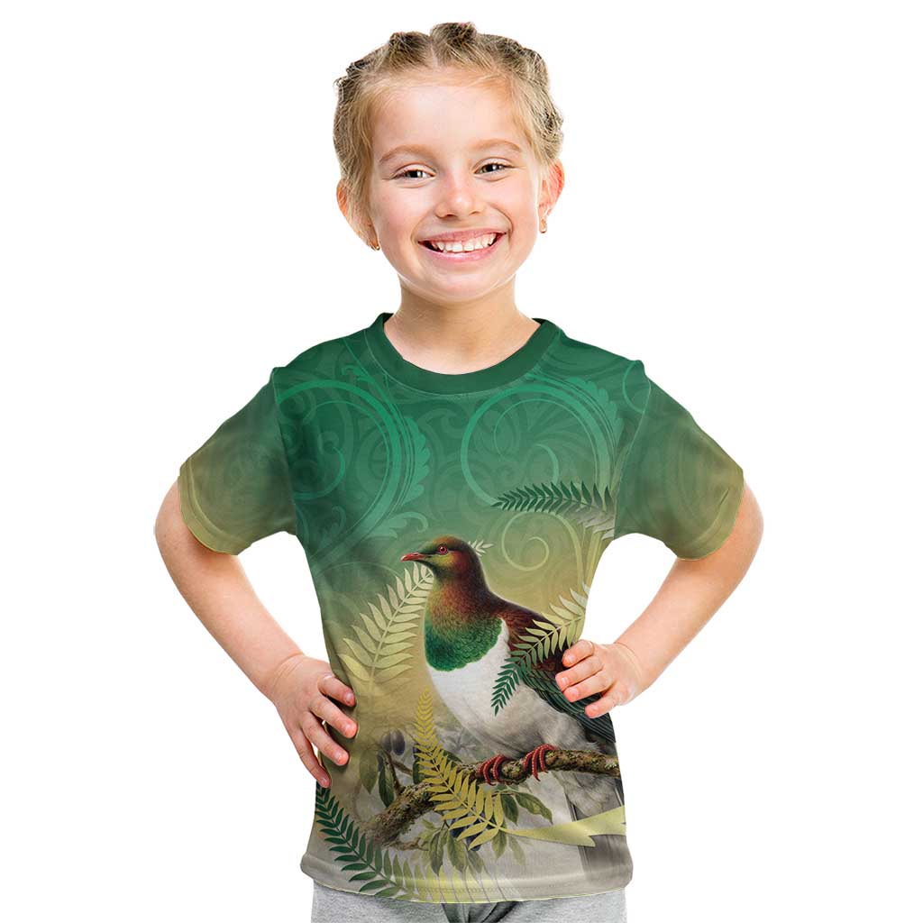 New Zealand Pigeon Kereru Kid T Shirt Maori Fern Art Green Gradient - Polynesian Pride