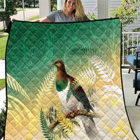 New Zealand Pigeon Kereru Quilt Maori Fern Art Green Gradient - Polynesian Pride