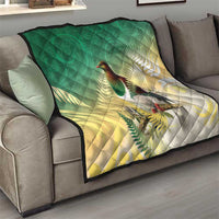 New Zealand Pigeon Kereru Quilt Maori Fern Art Green Gradient - Polynesian Pride