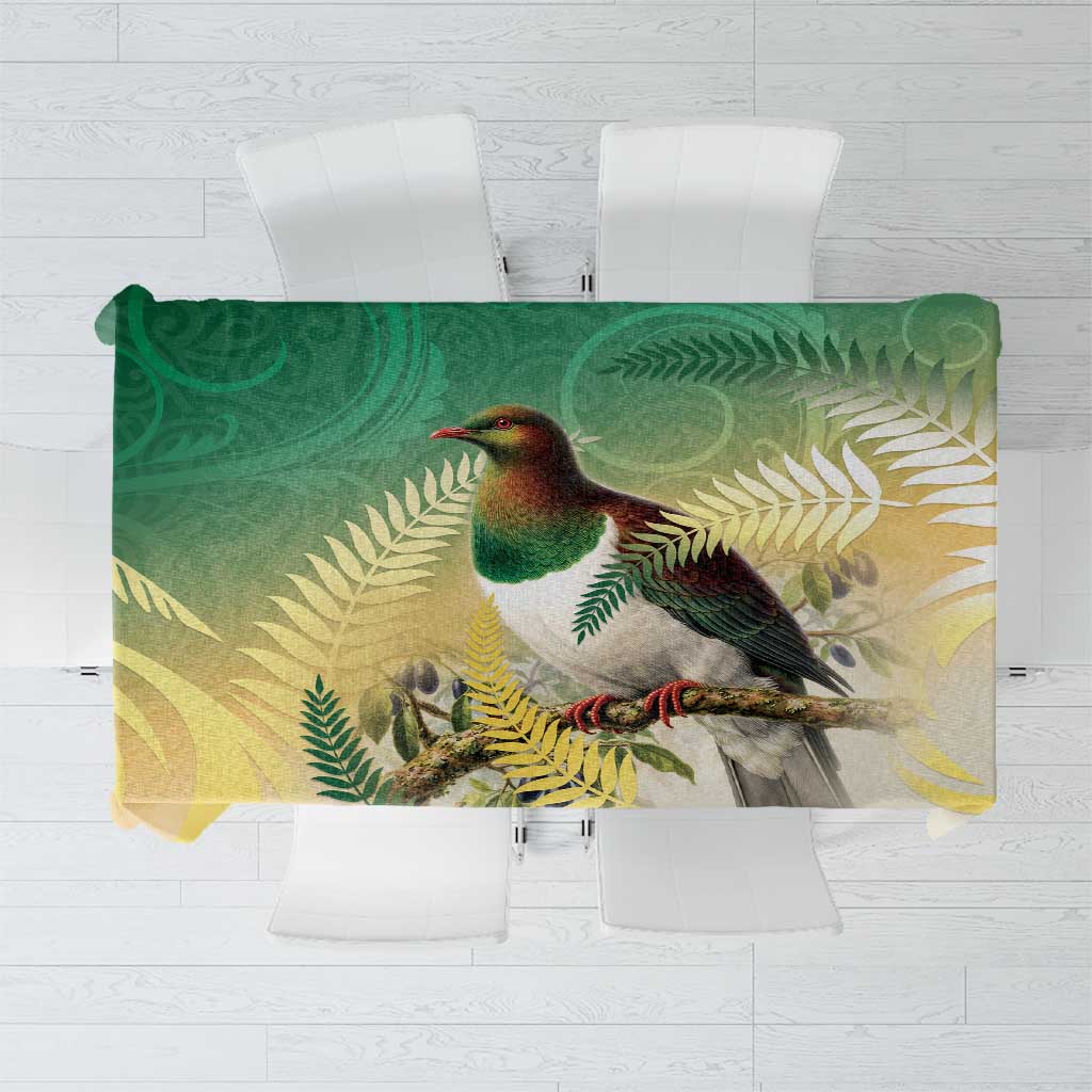 New Zealand Pigeon Kereru Tablecloth Maori Fern Art Green Gradient - Polynesian Pride