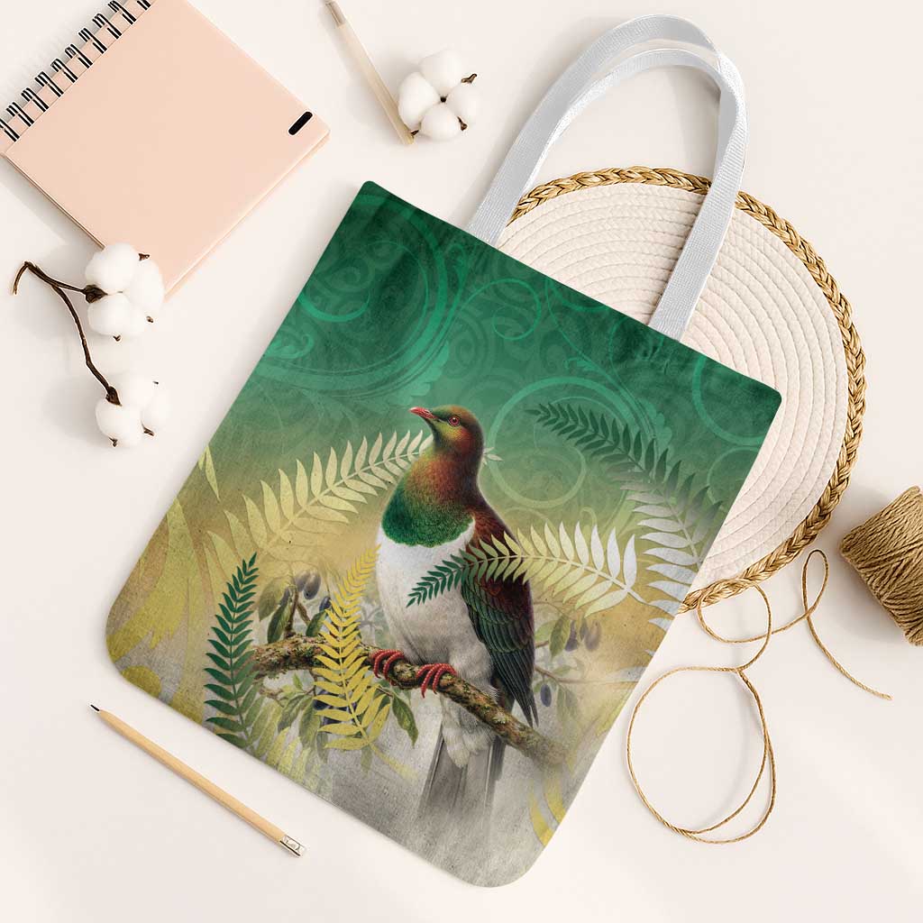 New Zealand Pigeon Kereru Tote Bag Maori Fern Art Green Gradient - Polynesian Pride