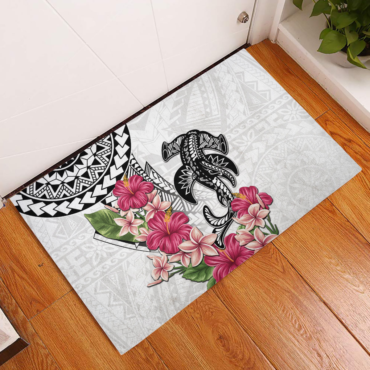 White Polynesian Hammerhead Shark Tribal Pattern Rubber Doormat