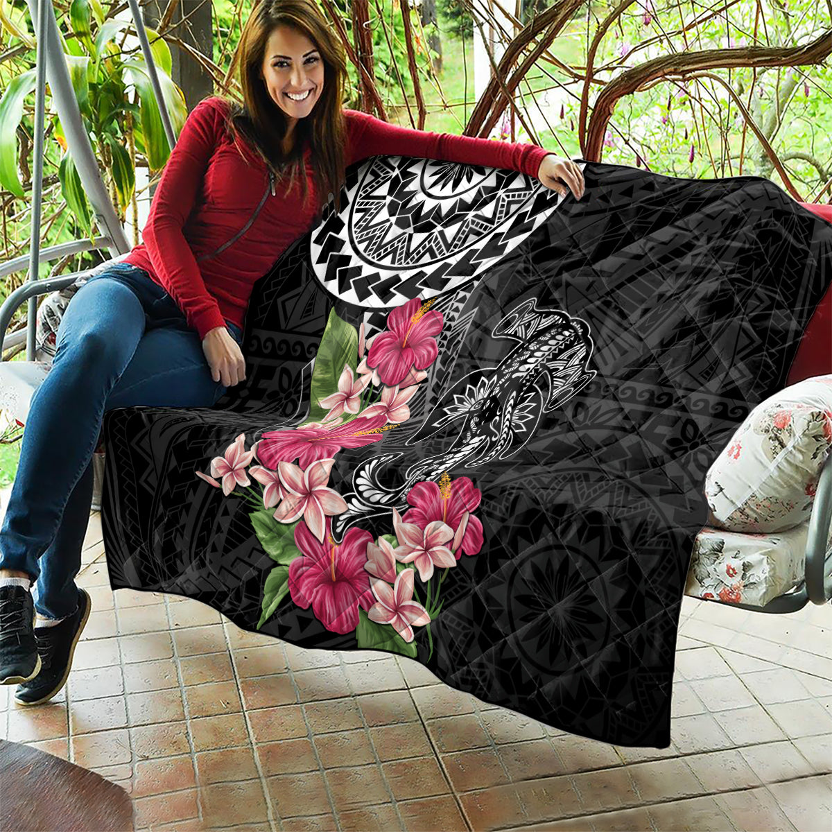 Black Polynesian Hammerhead Shark Tribal Pattern Quilt