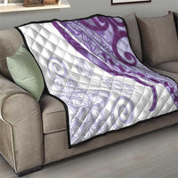 Purple Polynesian Tribal Turtle Floral Pattern Quilt