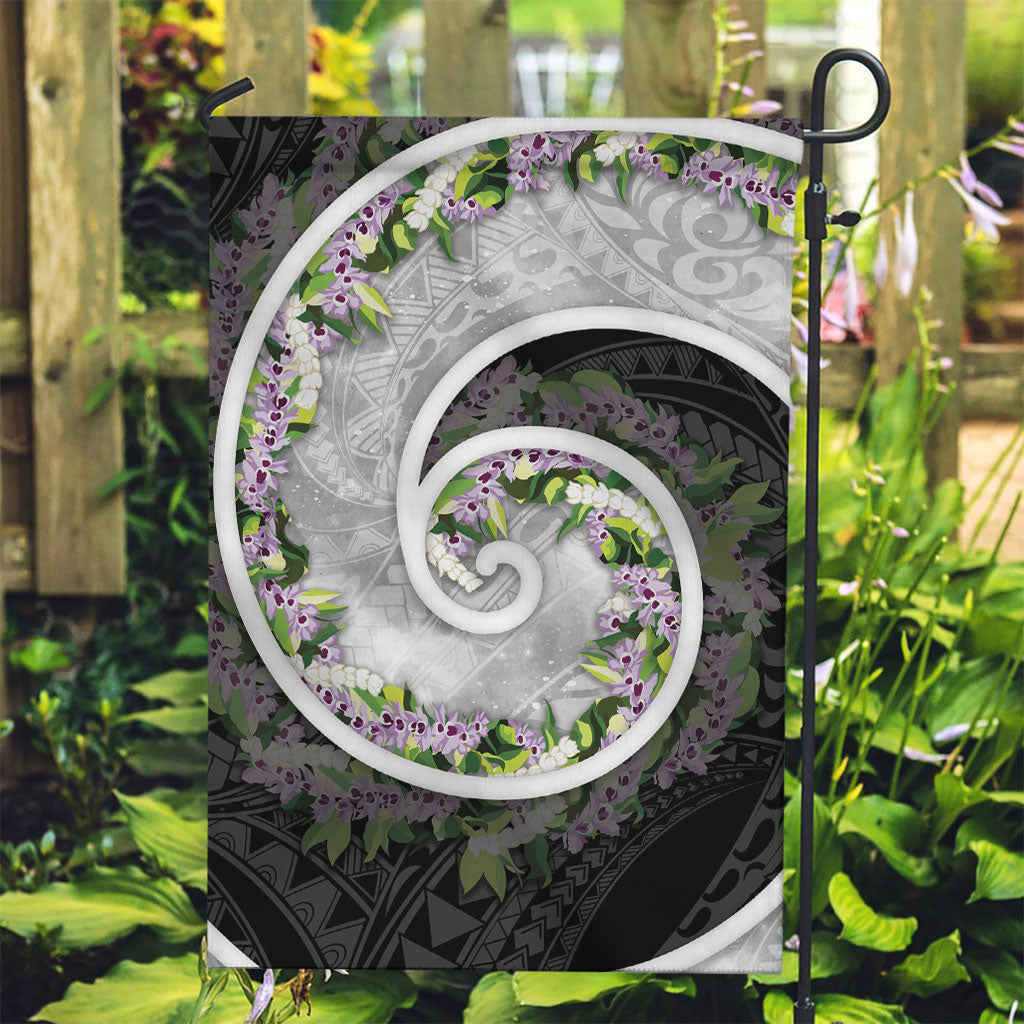 Piko Hawaii Garden Flag Polynesian Pattern With Maile Pikake Honohono Lei
