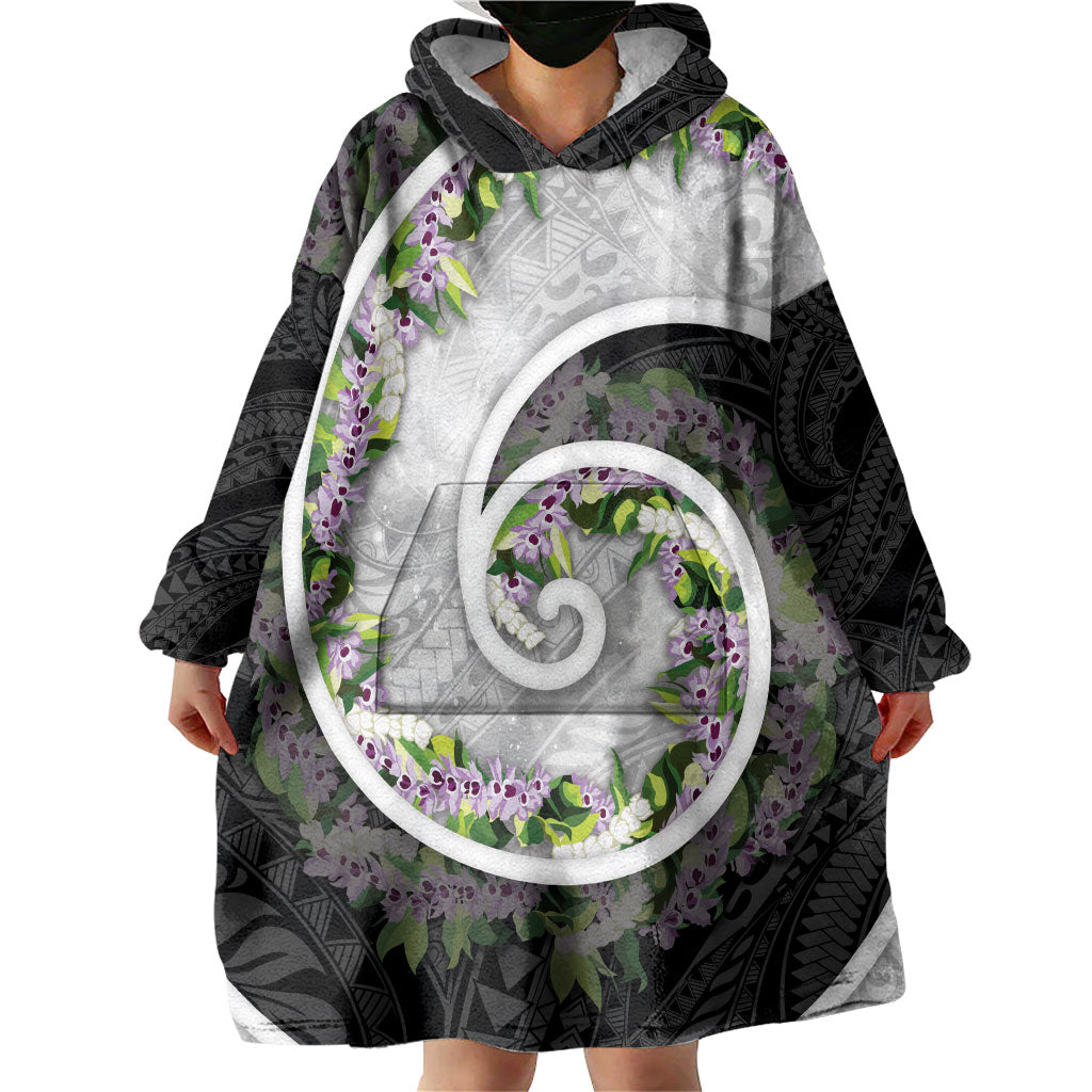 Piko Hawaii Wearable Blanket Hoodie Polynesian Pattern With Maile Pikake Honohono Lei