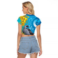 New Zealand Kokako Bird Raglan Cropped T Shirt Maori Koru With Kowhai Flowers - Polynesian Pride