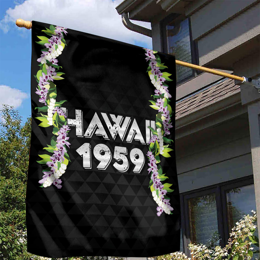 Hawaii Statehood Day Garden Flag Kakau Pattern With Maile Pikake Honohono Lei