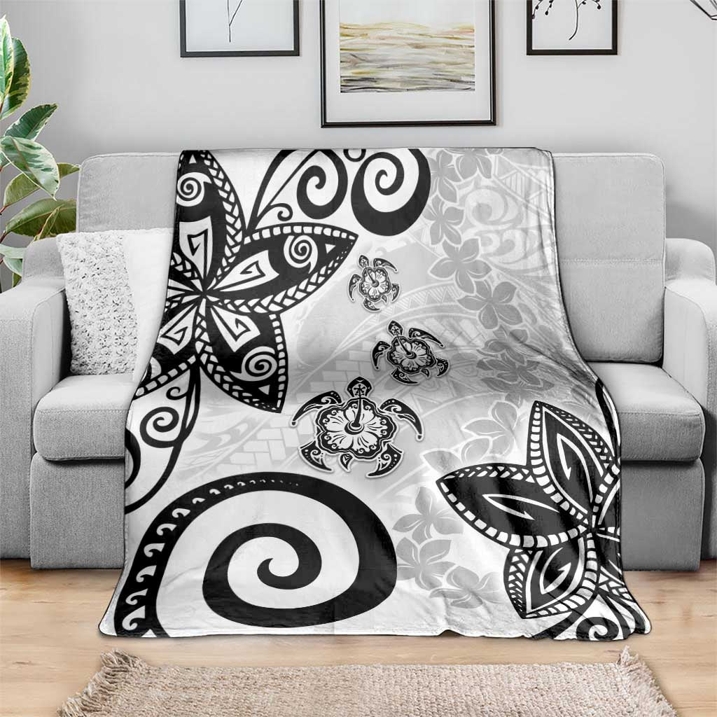 Polynesia Blanket White Tribal Turtle Floral Pattern