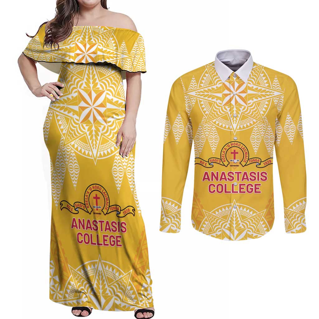 Personalised Anastasis College Couples Matching Off Shoulder Maxi Dress and Long Sleeve Button Shirt Tonga Ngatu Pattern LT05 Yellow - Polynesian Pride