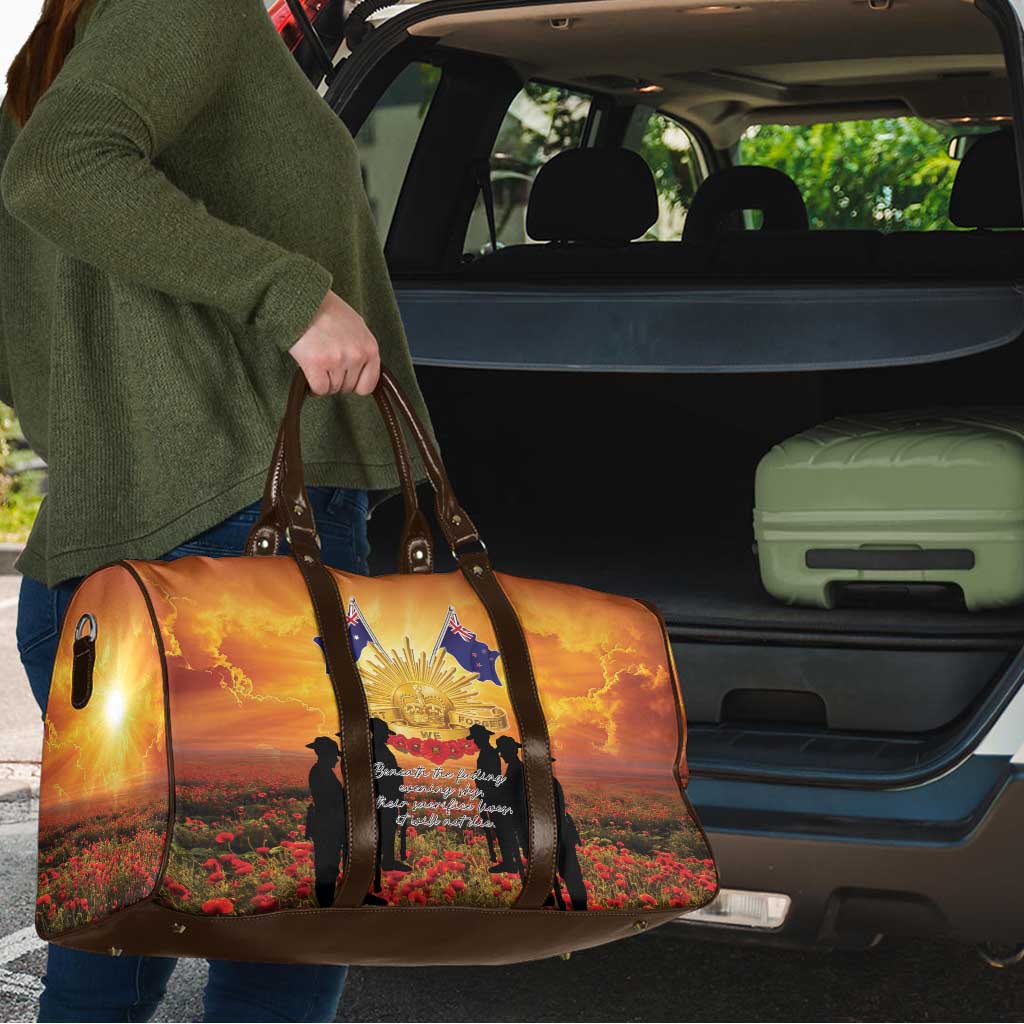 ANZAC Day Travel Bag Remembrance Tribute Soldiers And Poppy Field LT05 - Polynesian Pride