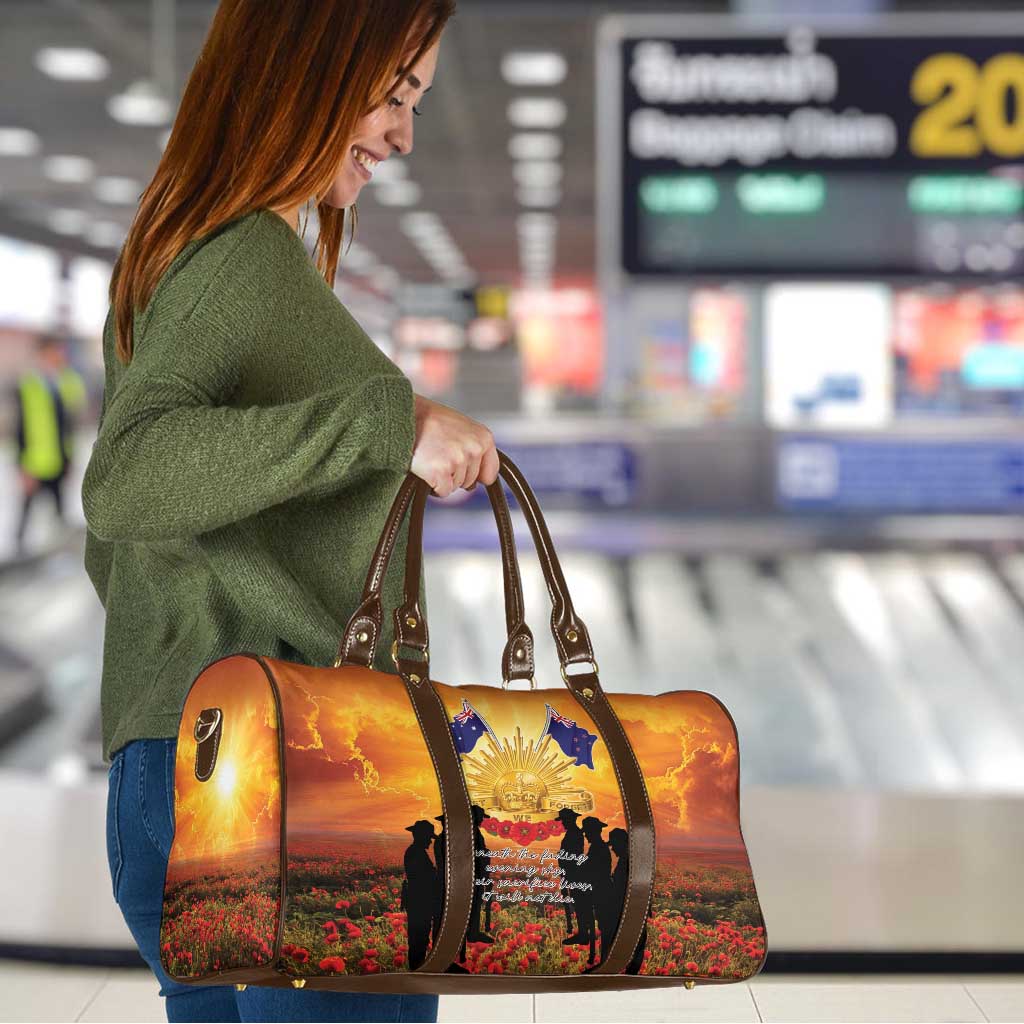 ANZAC Day Travel Bag Remembrance Tribute Soldiers And Poppy Field LT05 - Polynesian Pride