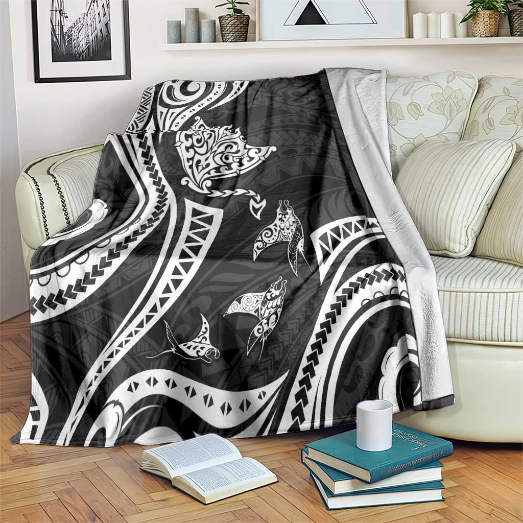 Hawaii Manta Ray Blanket Polynesian Art Tattoo LT05 Black - Polynesian Pride