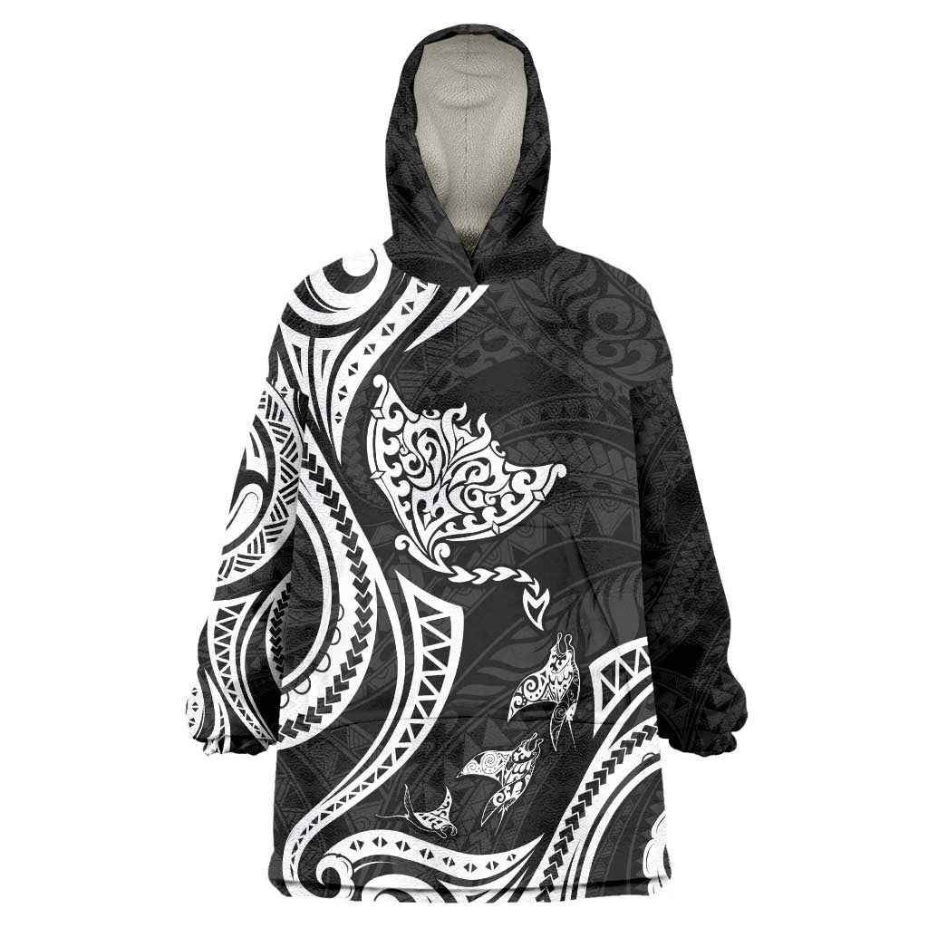 Hawaii Manta Ray Wearable Blanket Hoodie Polynesian Art Tattoo LT05 One Size Black - Polynesian Pride