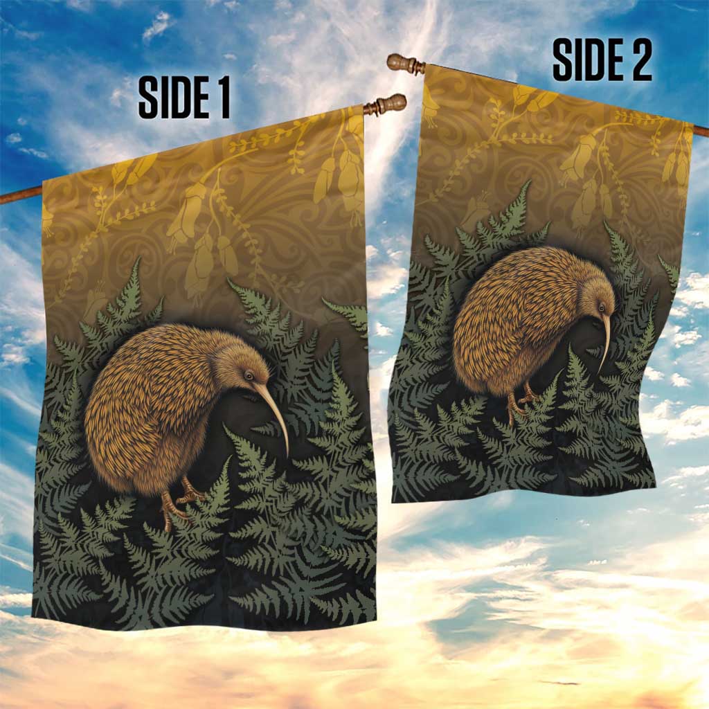 New Zealand Kiwi Bird Garden Flag Silver Fern Mix Maori Pattern