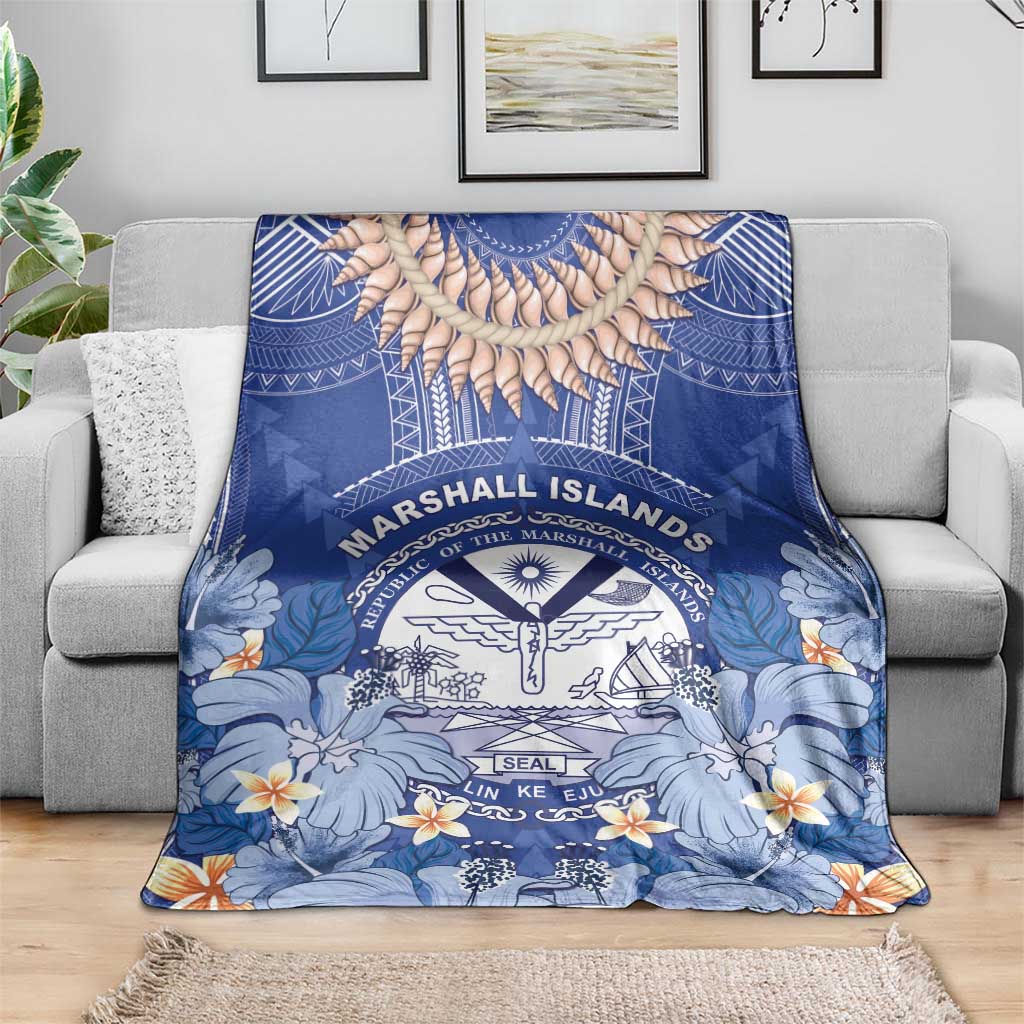 Marshall Islands Jemenei Day Blanket Polynesian Tribal Tattoo Seashell Necklace