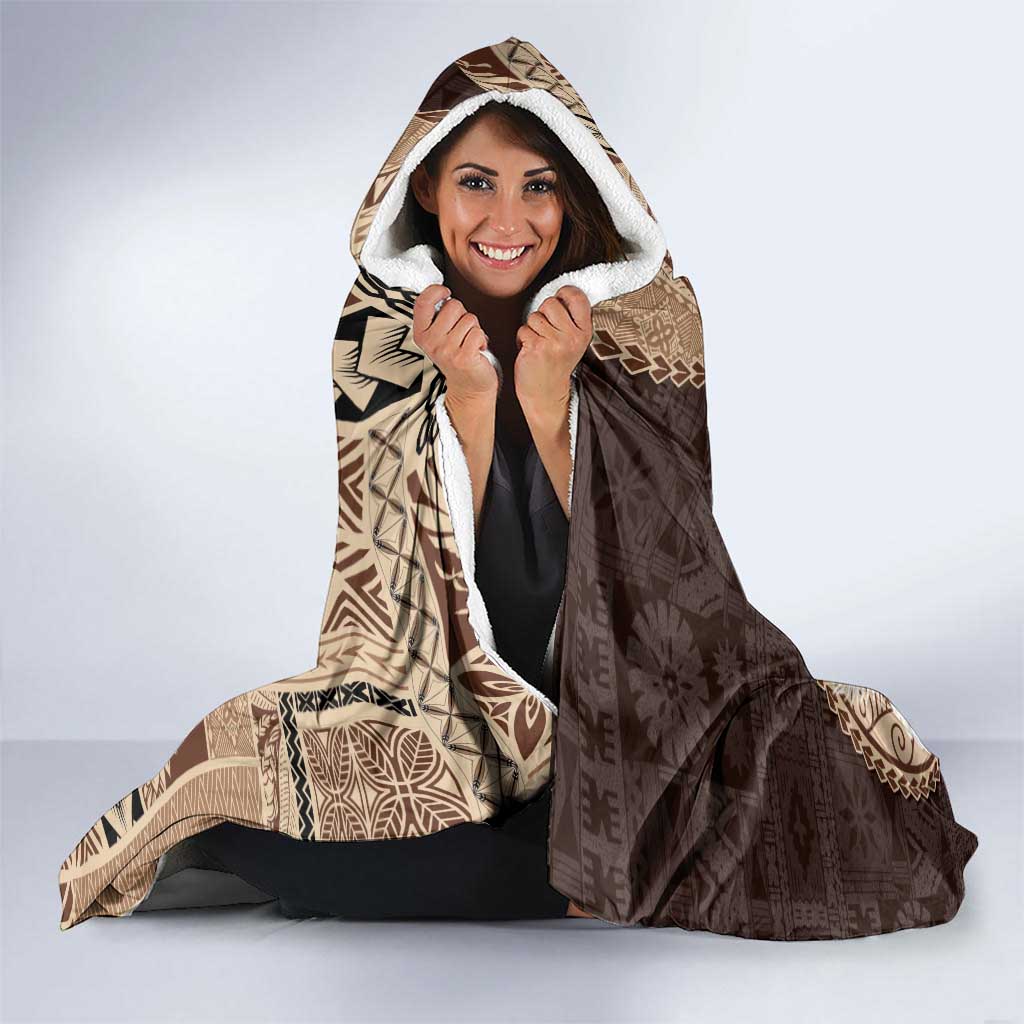 Samoa Siapo Elegant Hooded Blanket Hibiscus Chocolate Brown Motifs - Polynesian Pride