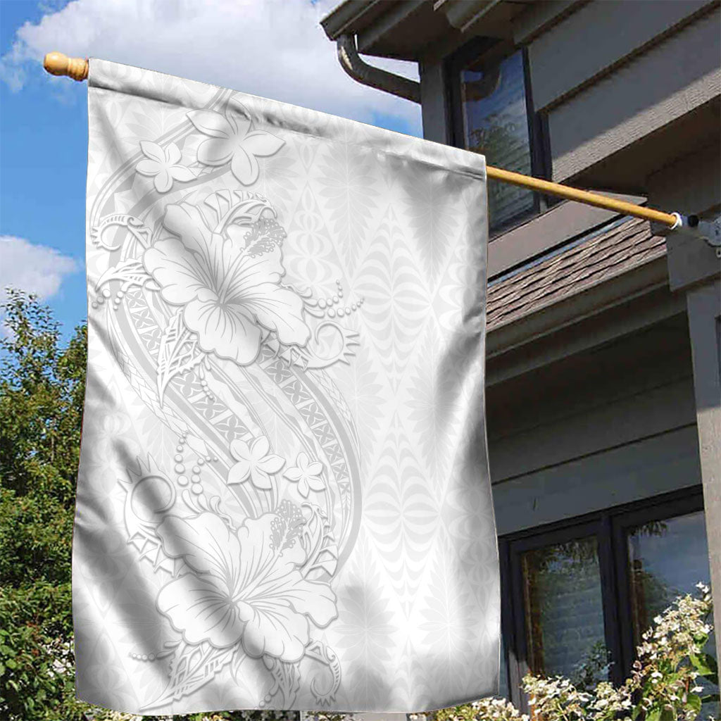 Tokelau White Sunday Garden Flag Elegant Hibiscus Polynesian Tribal Pattern