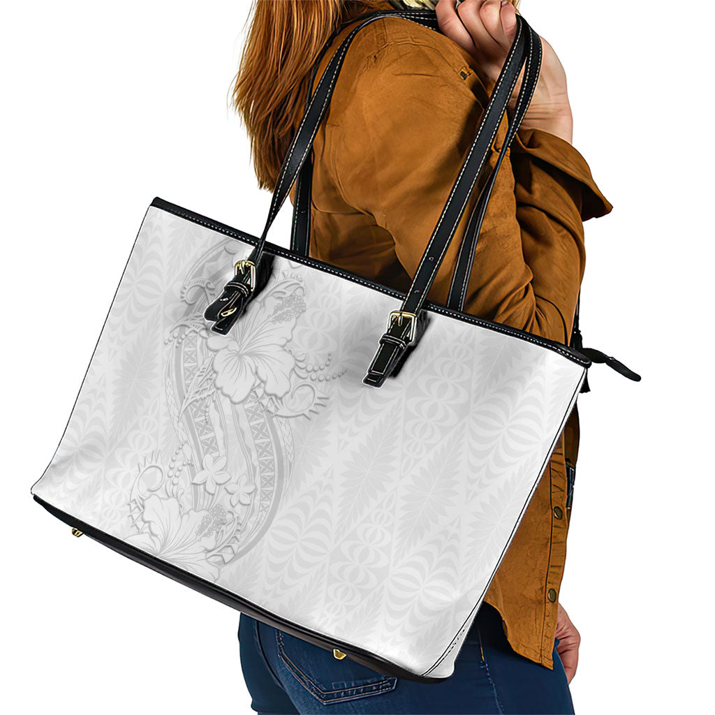 Tokelau White Sunday Leather Tote Bag Elegant Hibiscus Polynesian Tribal Pattern