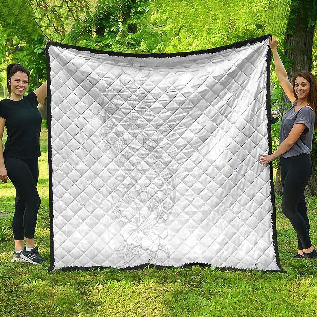Tokelau White Sunday Quilt Elegant Hibiscus Polynesian Tribal Pattern