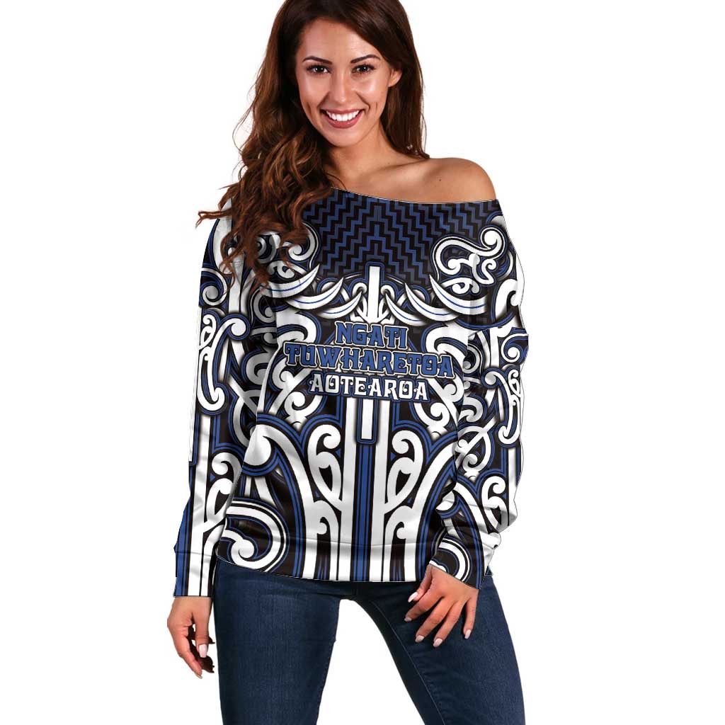 Custom Aotearoa Ngati Tuwharetoa Off Shoulder Sweater Maori Tribal Pattern Mix Poutama LT05 Women Navy - Polynesian Pride