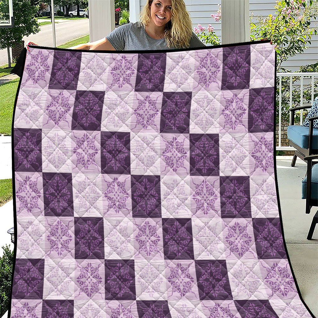 Lavender Manta Ray Hawaiian Quilt Motif Quilt